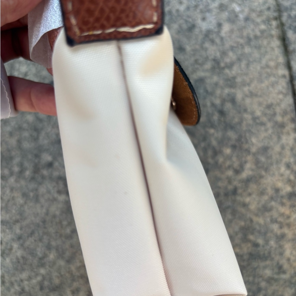 Longchamp Cream Shoulder Bag with Brown Flap - Picture 3 of 6